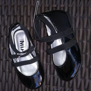 New! Baby sz 5 girls mini mia shoes